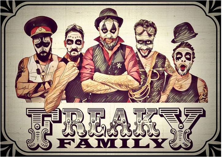 Freaky family au Kiviv